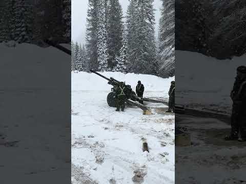 Artillery Avalanche Control Canada 105mm C3 Howitzer