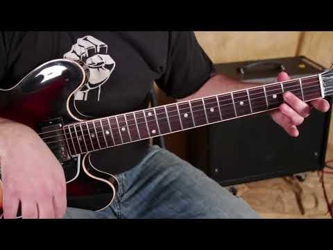 Slow Blues 4 note riffs (ZZ Top, Hendrix SRV) Head turning Guitar