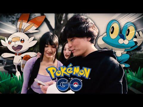 Streamers Go Outside ► Pokemon Go ft. TinaKitten and AriaSaki